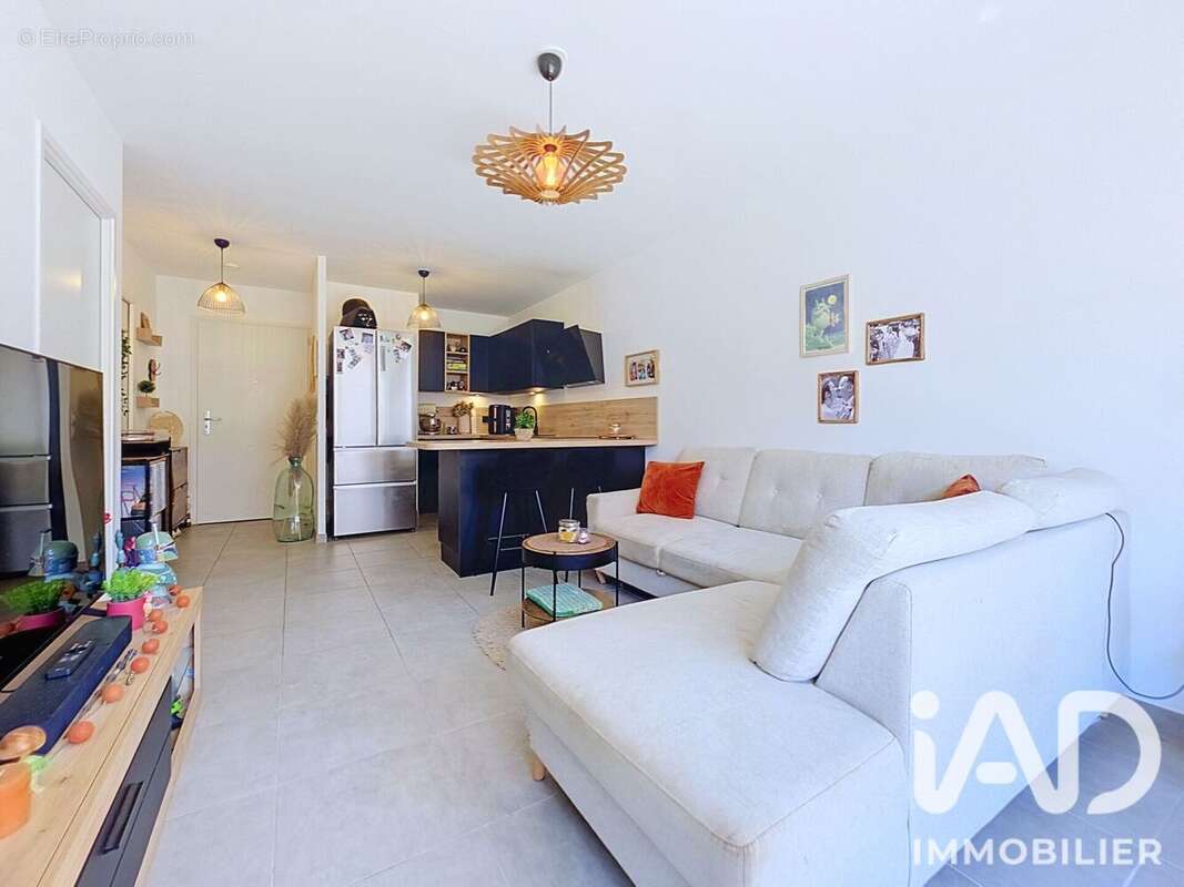 Appartement 40 m² à Ozoir-La-Ferriere  - photo 4