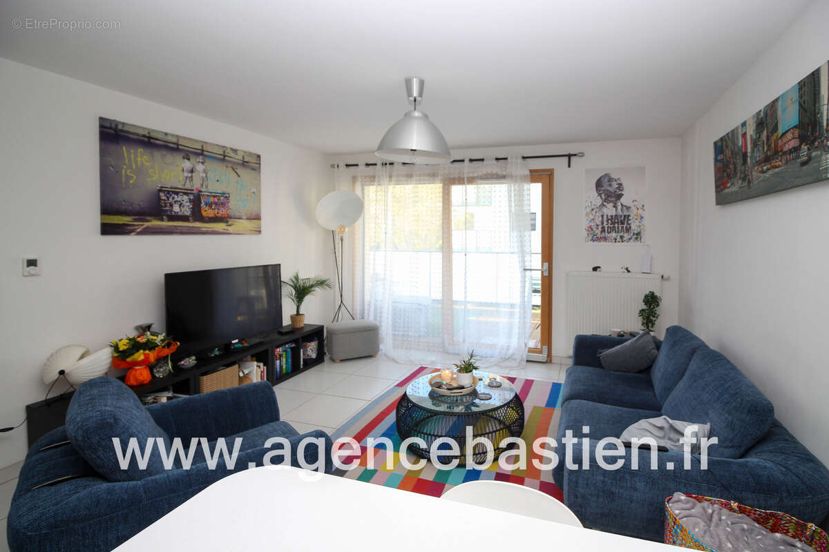 Appartement à DIVONNE-LES-BAINS