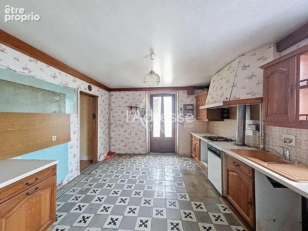 Propriété de charme à Courceroy - Deux maisons + dépendances sur 5 000 m² - photo 4
