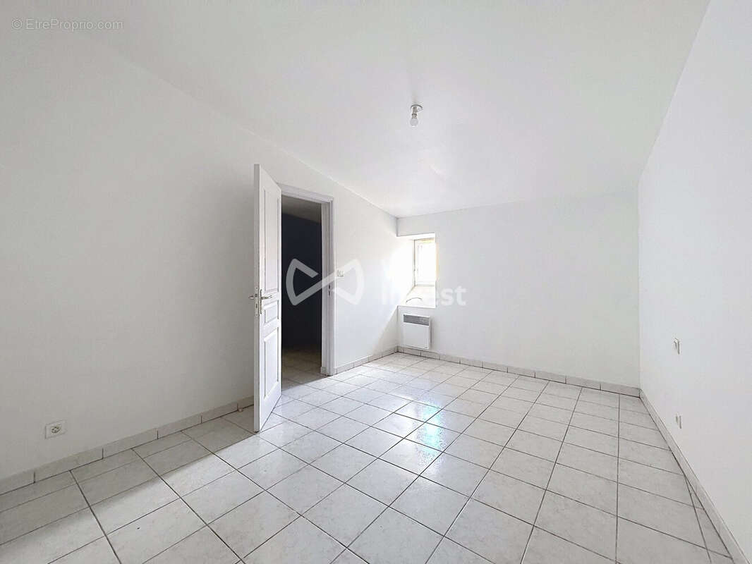 Maison à VILLENEUVE-MINERVOIS