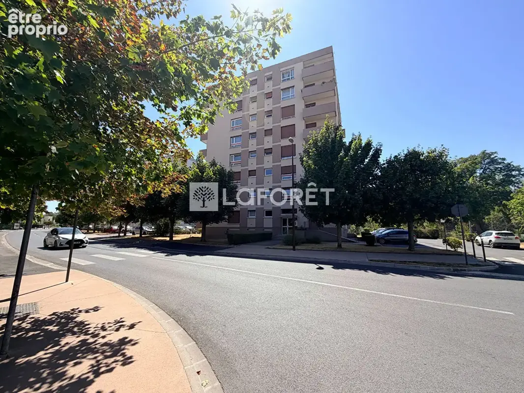 Appartement chalons en champagne - 4 pièces - 78.44 m2 - photo 11