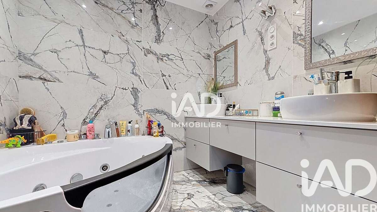 Photo 8 - Maison à MENNECY