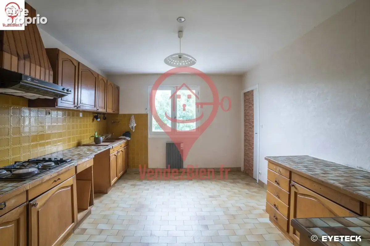 Maison familiale de 126 m2 (plus de 140 m2 au sol) - Terrain 743m2 - photo 5