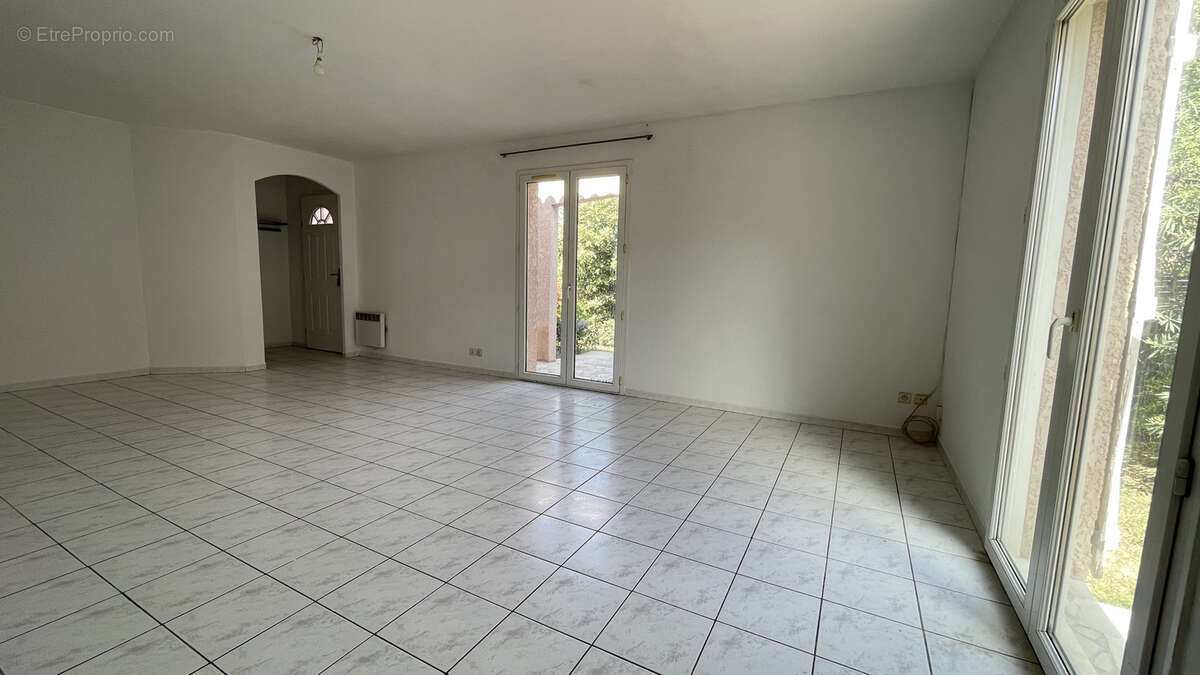 Maison à FRONTIGNAN