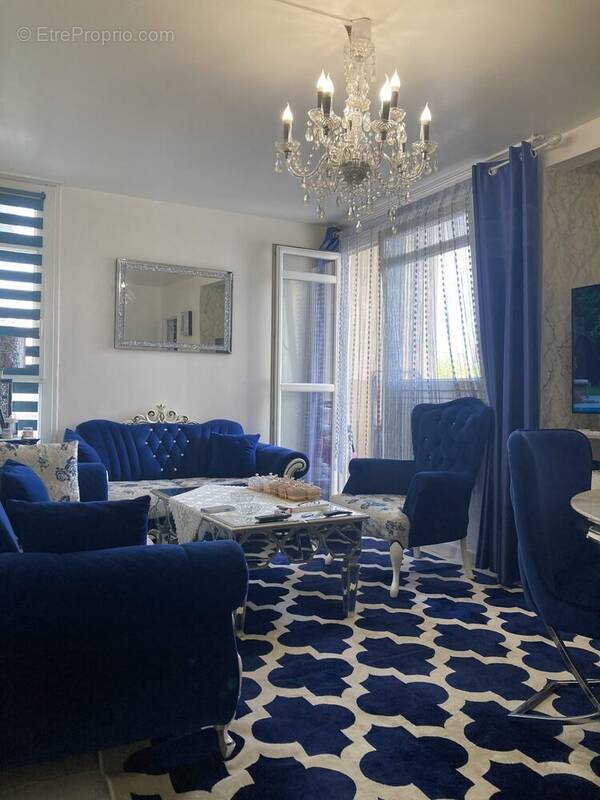 Appartement à GENNEVILLIERS