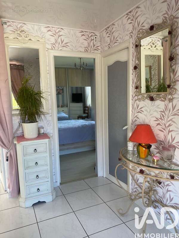 Photo 5 - Maison à SAHURS