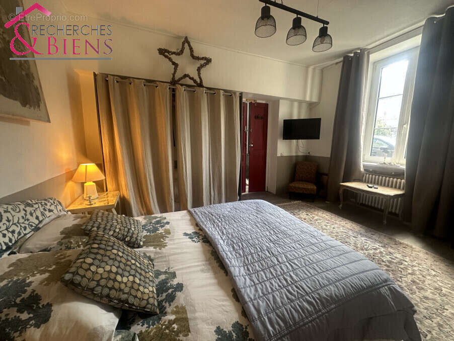 Maison à TOURLAVILLE