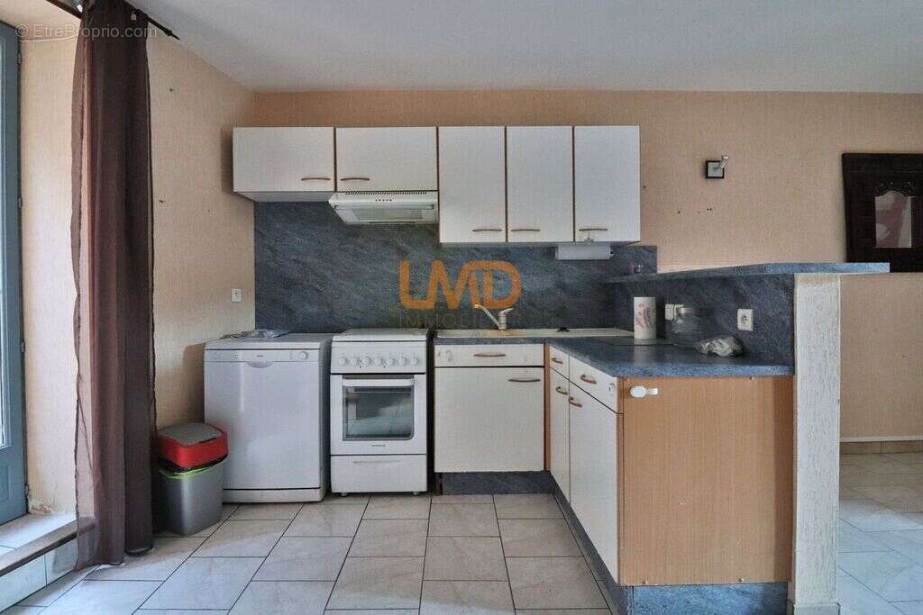 Maison à JONCELS