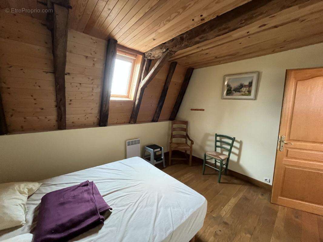 Maison à SAINT-LAURENT-LES-TOURS