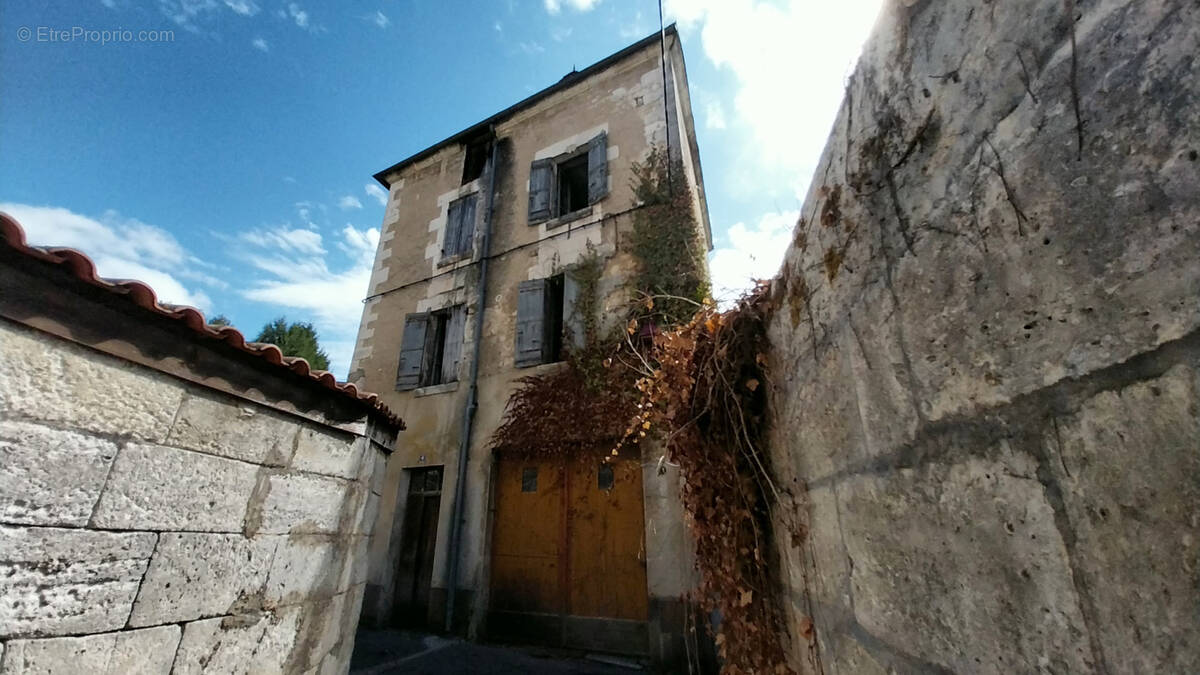 Maison à BRANTOME