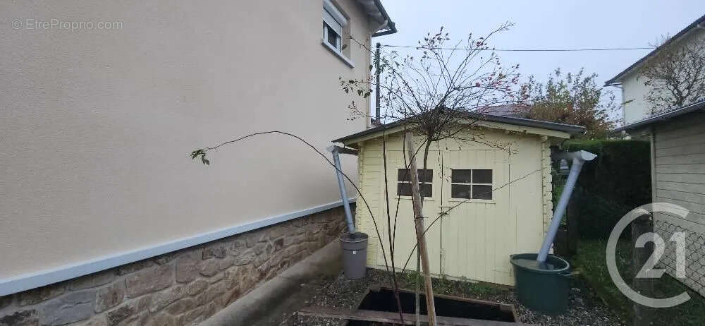 Maison 105 m² à Pleaux  - photo 11
