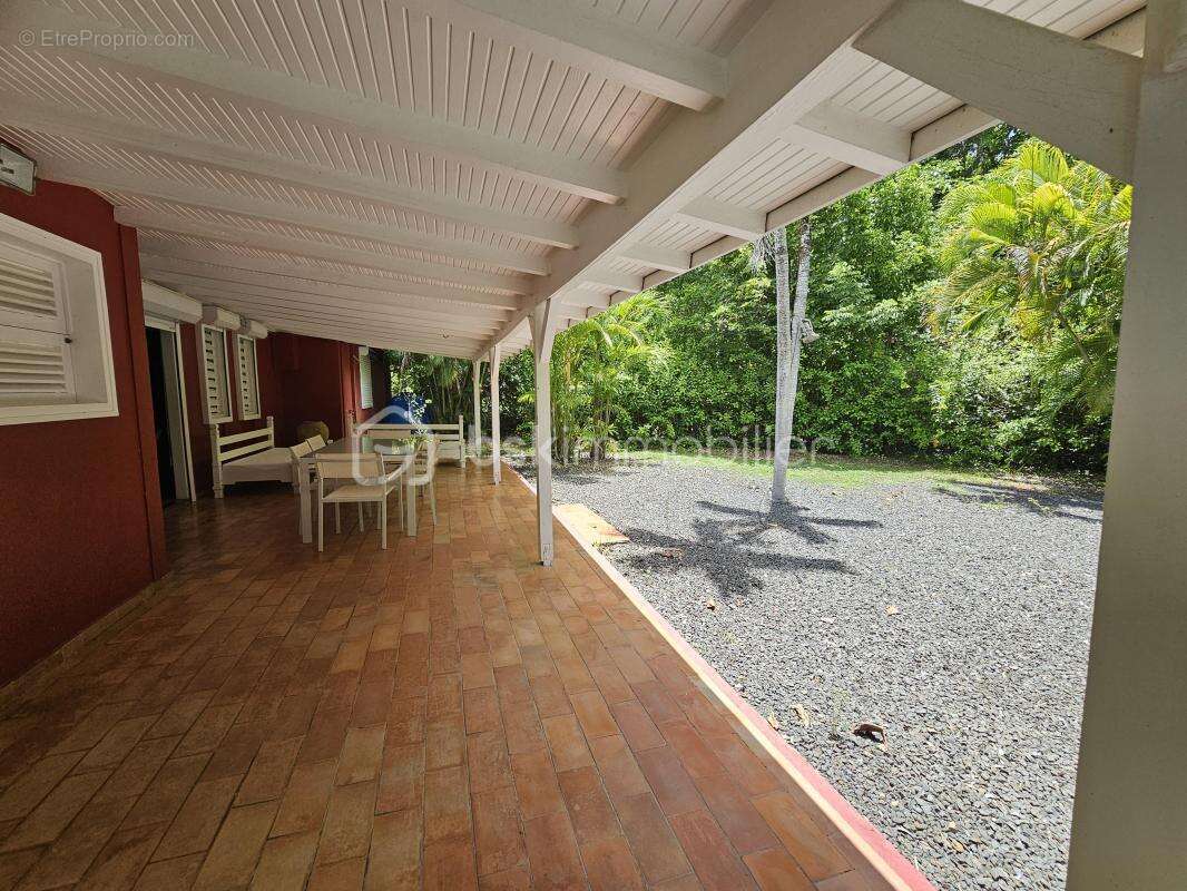 Maison à SAINT-FRANCOIS