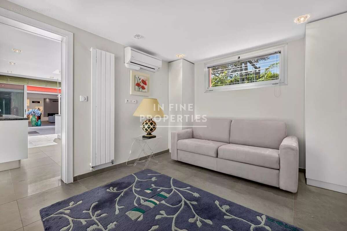 Mougins - villa de plain-pied- 4 chambres - photo 22