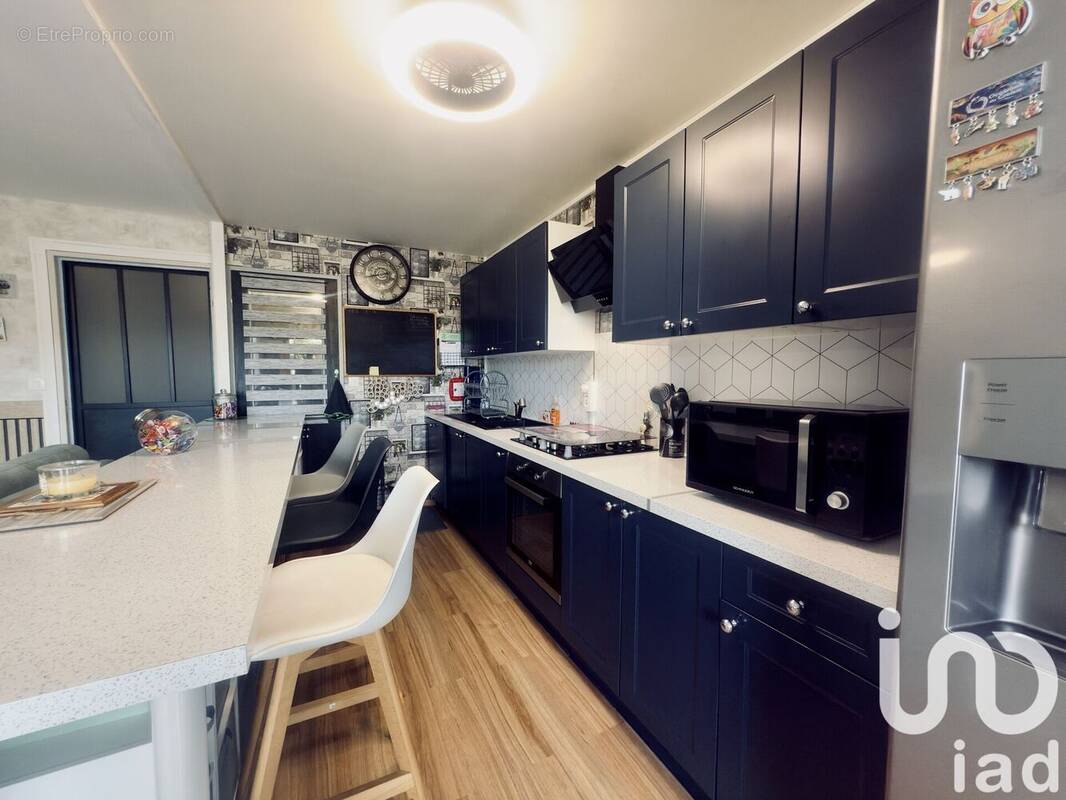 Photo 1 - Appartement à COMBS-LA-VILLE