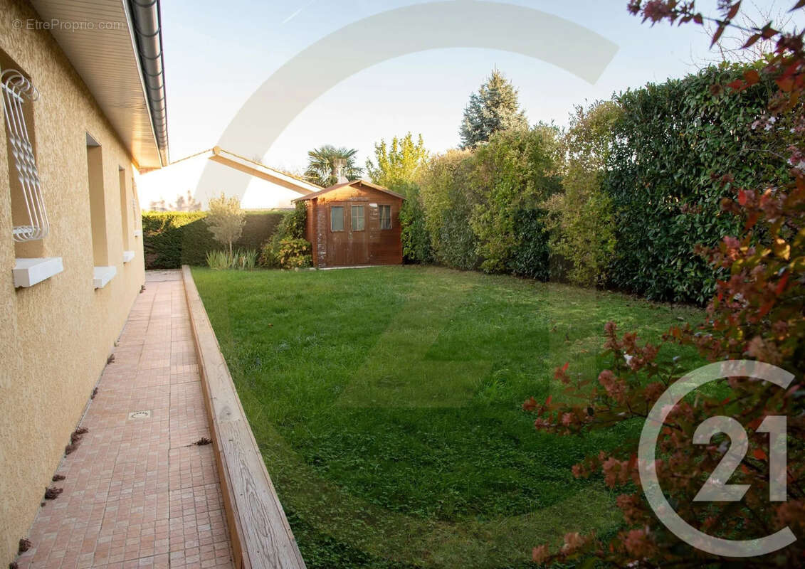 Maison à BOURGOIN-JALLIEU