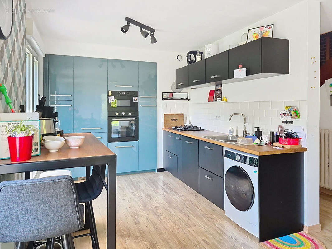 Maison à LE ROC-SAINT-ANDRE