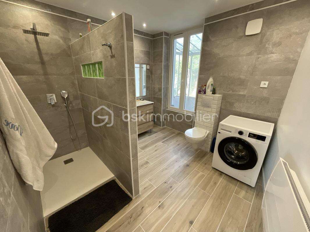  Ensemble immobilier polyvalent à Bouray-sur-Juine - photo 15