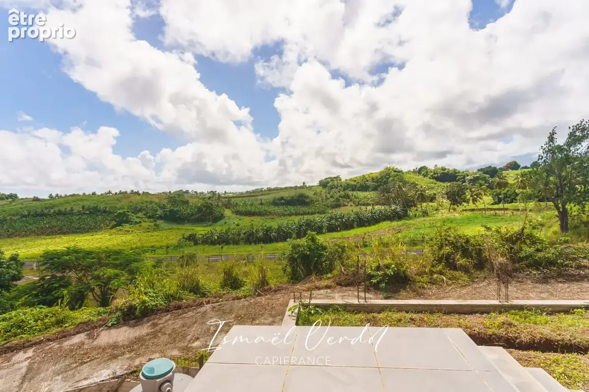 Villa de 391,6 m² sur un terrain de 5 301 m² - photo 4