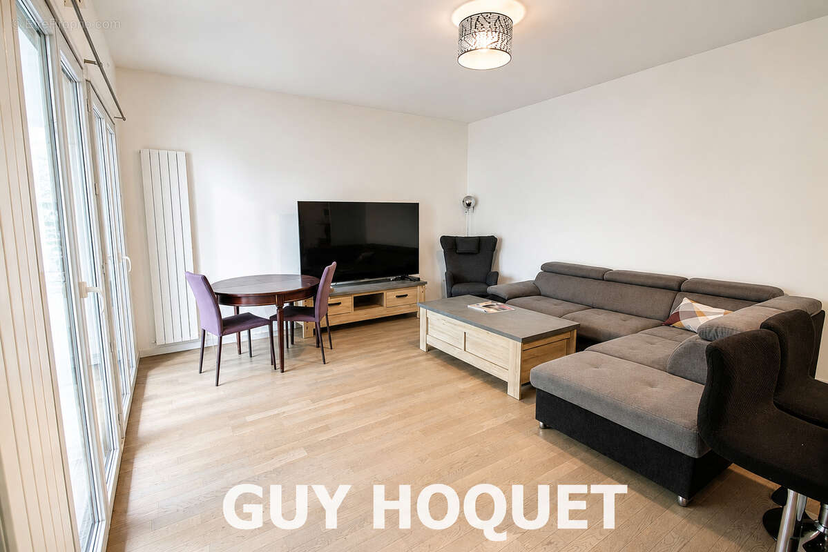 Appartement à SURESNES