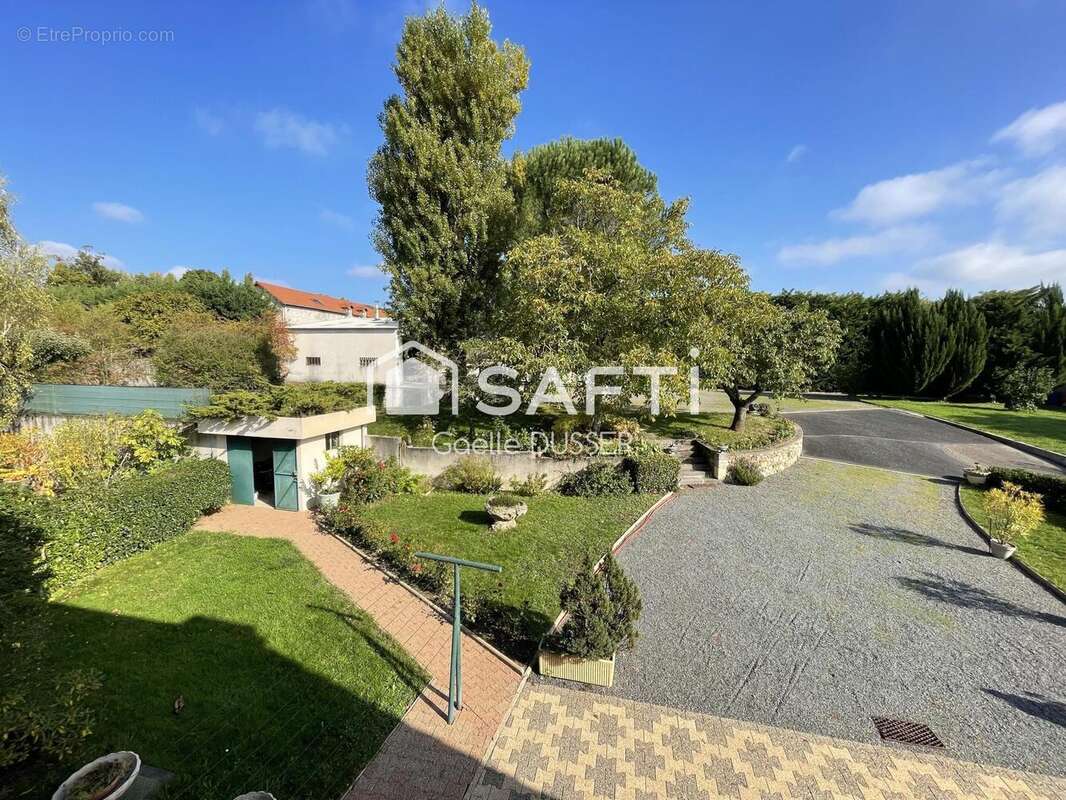 Photo 9 - Maison à CUSSET