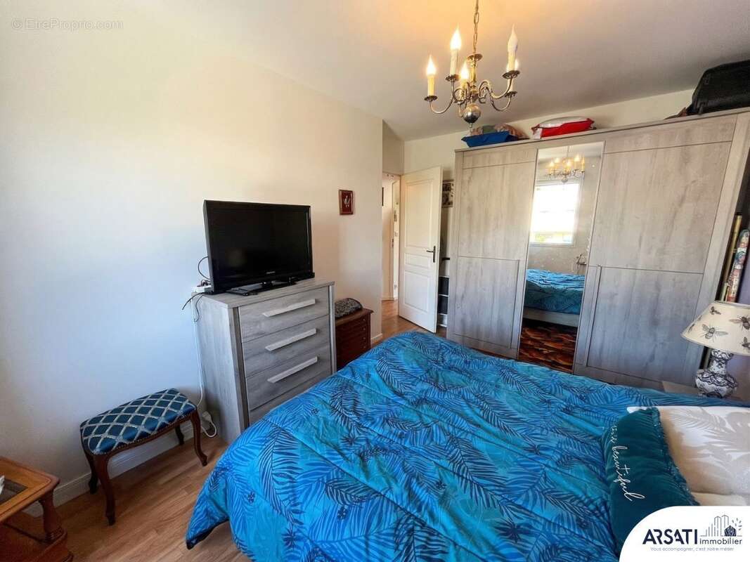 Appartement à SAINT-THURIAL