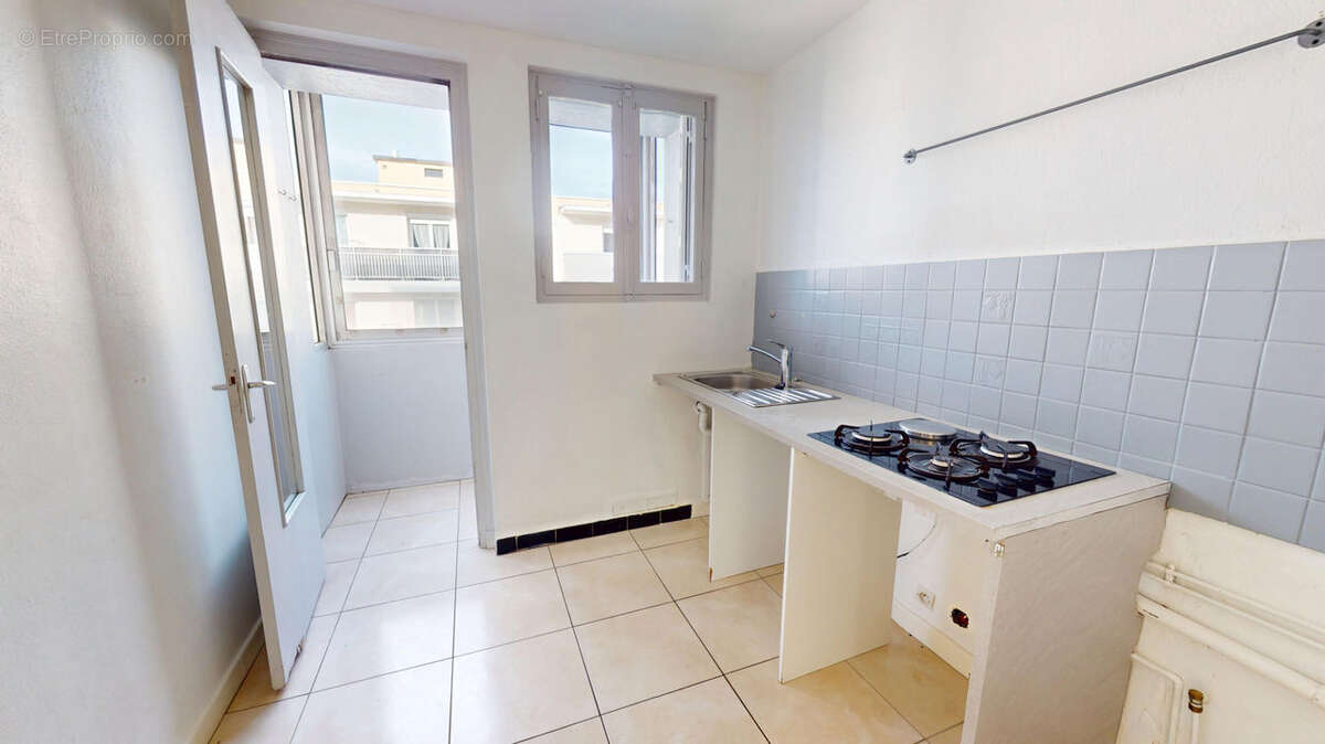 Appartement à SAINT-ETIENNE