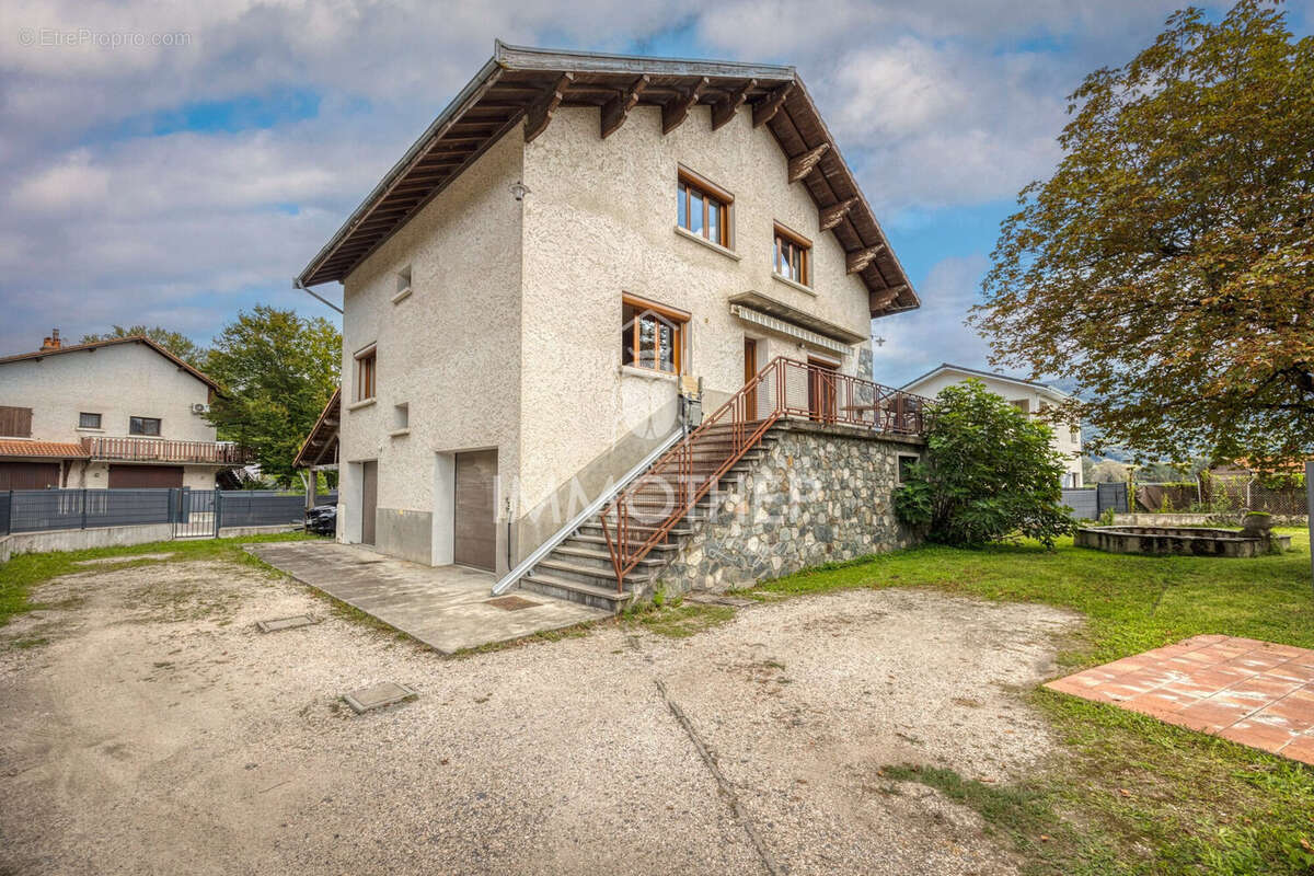Maison à CROLLES