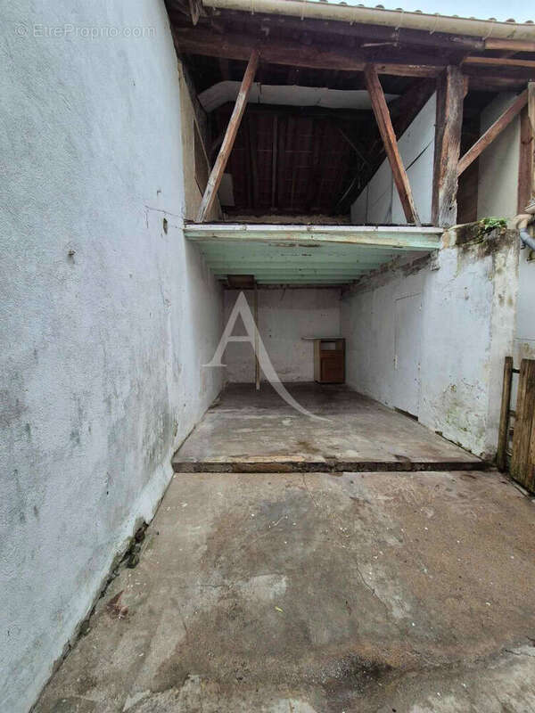 Maison à VILLENEUVE-DE-MARSAN