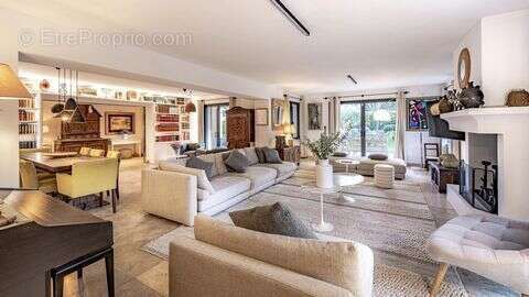 Maison à EYGALIERES