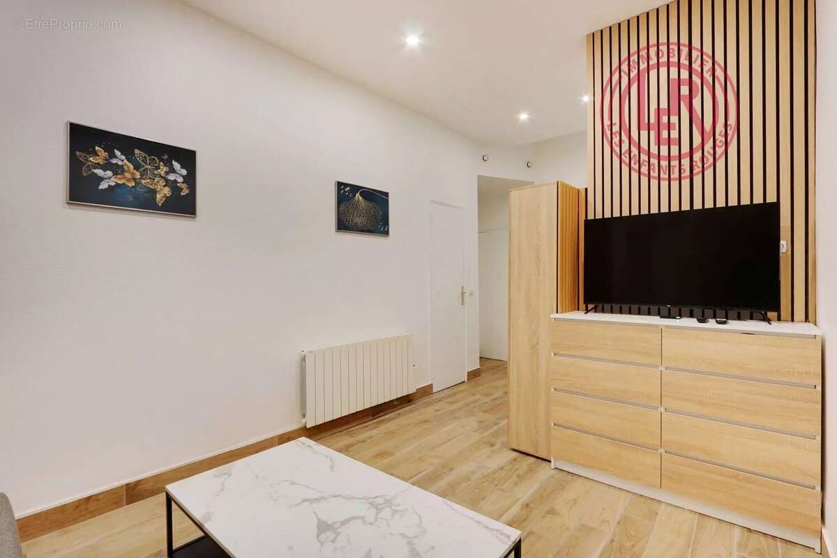 Appartement à PARIS-3E