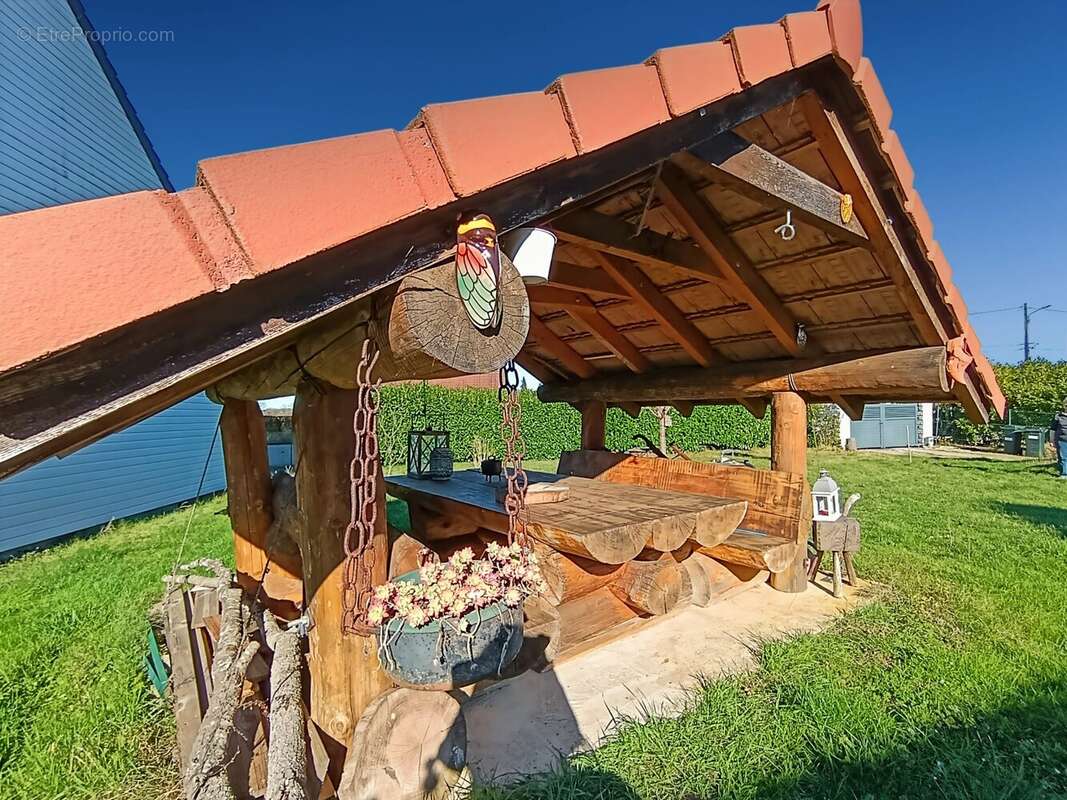 Maison à MONT-PRES-CHAMBORD
