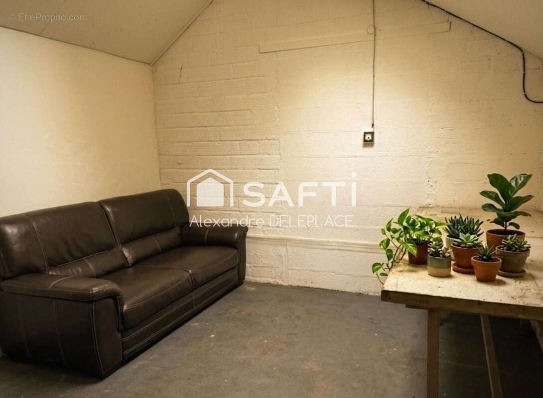 Photo 6 - Commerce à RIAILLE