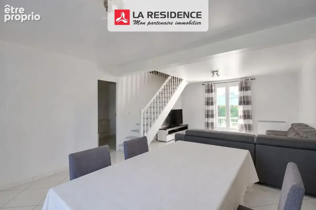 Maison 90 m² à Les Mureaux  - photo 2