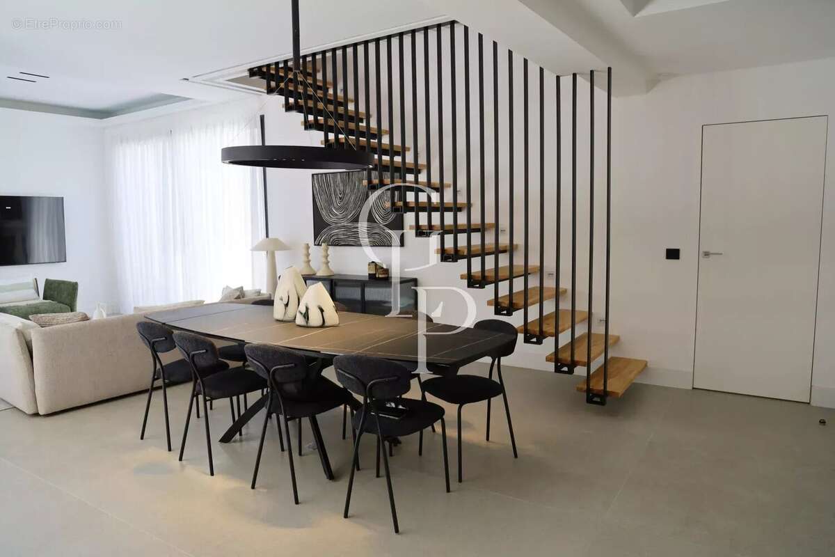 Maison à SAINT-JEAN-CAP-FERRAT