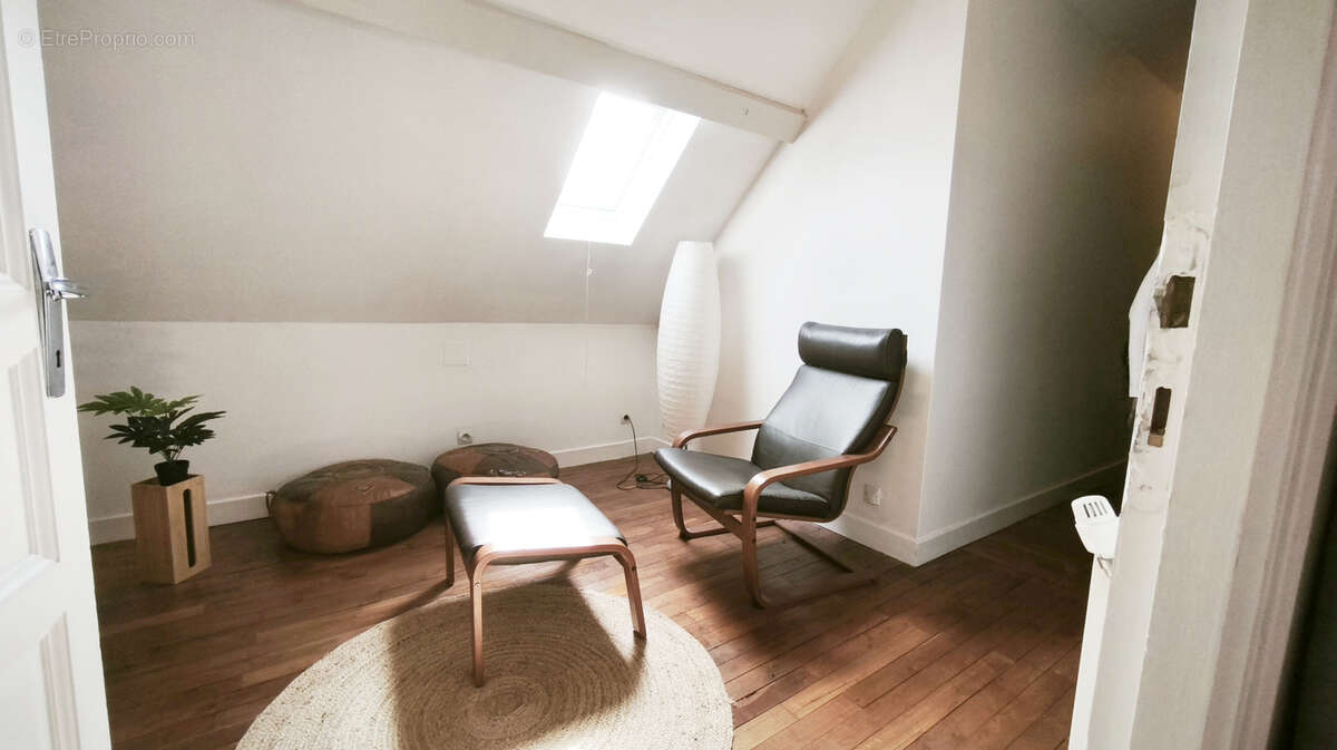 Maison à PONT-SAINTE-MARIE