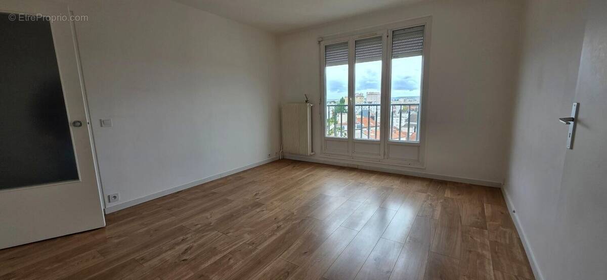 Photo 1 - Appartement à REIMS