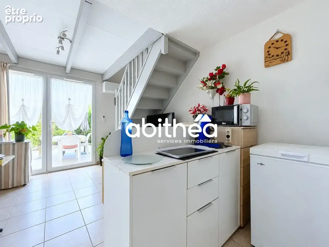 Maison type 2 en duplex avec jardin et stationnement dans une résidence sécurisée - photo 4