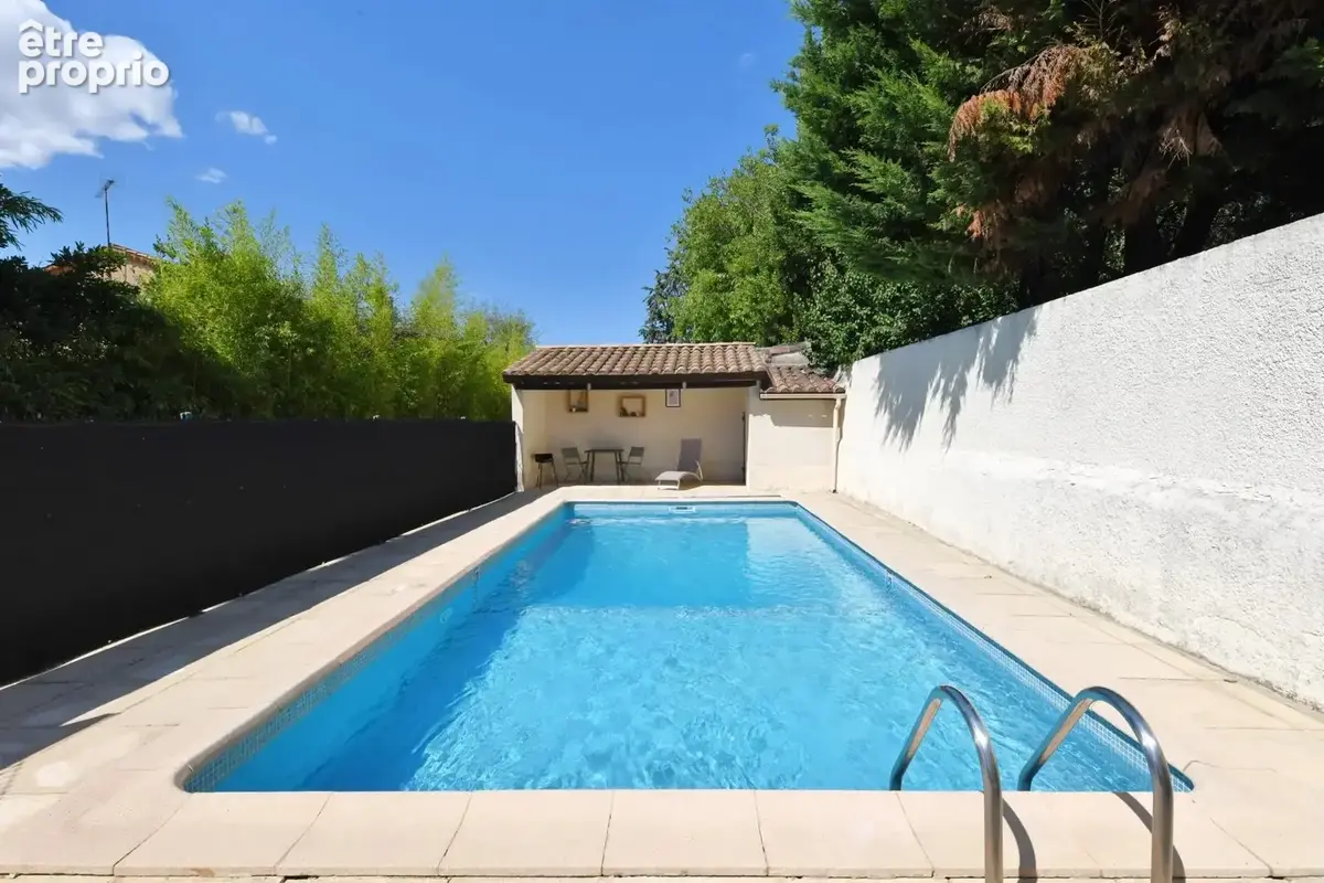 Maison méridionale de 230 m² avec maison d’invités, piscine et jardin dans Uzès - photo 19