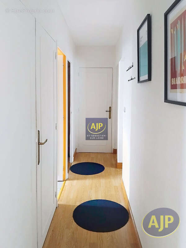 Appartement à SAINT-SEBASTIEN-SUR-LOIRE