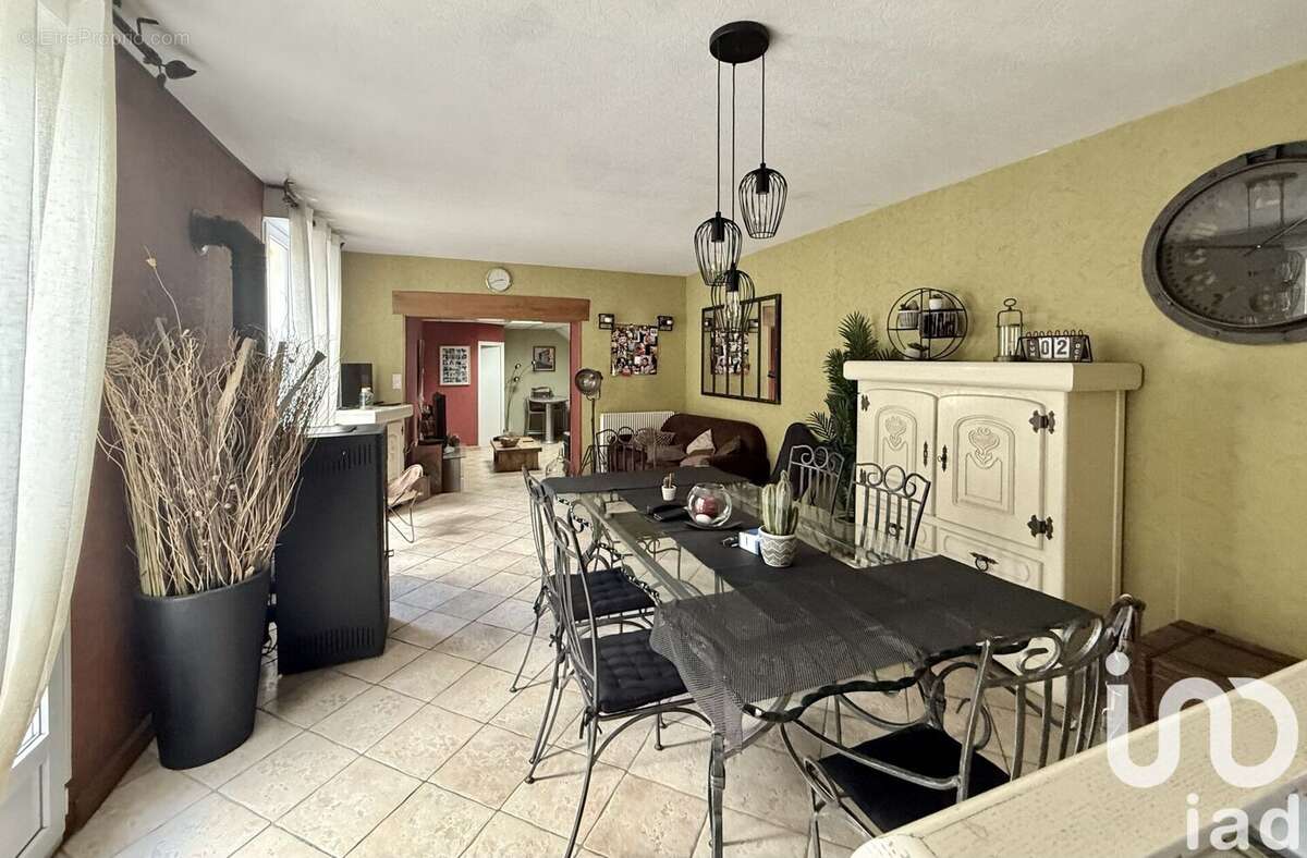 Photo 2 - Maison à TROYES