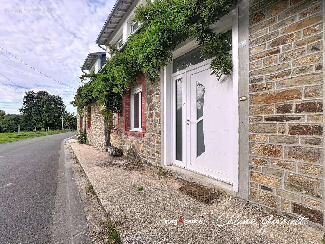 Maison à SAINT-JEAN-DE-LA-HAIZE