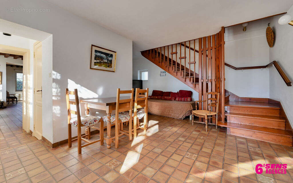 Maison à CHAPONOST
