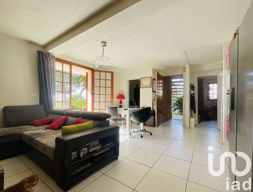 Photo 2 - Maison à SIX-FOURS-LES-PLAGES