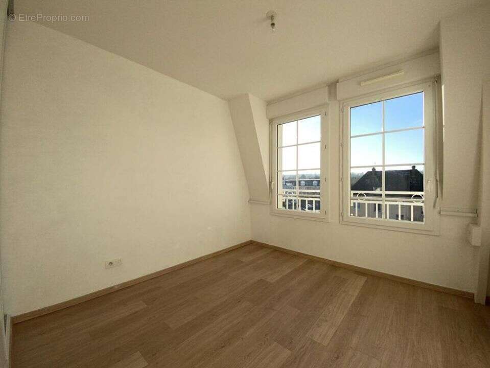 Appartement à FALAISE