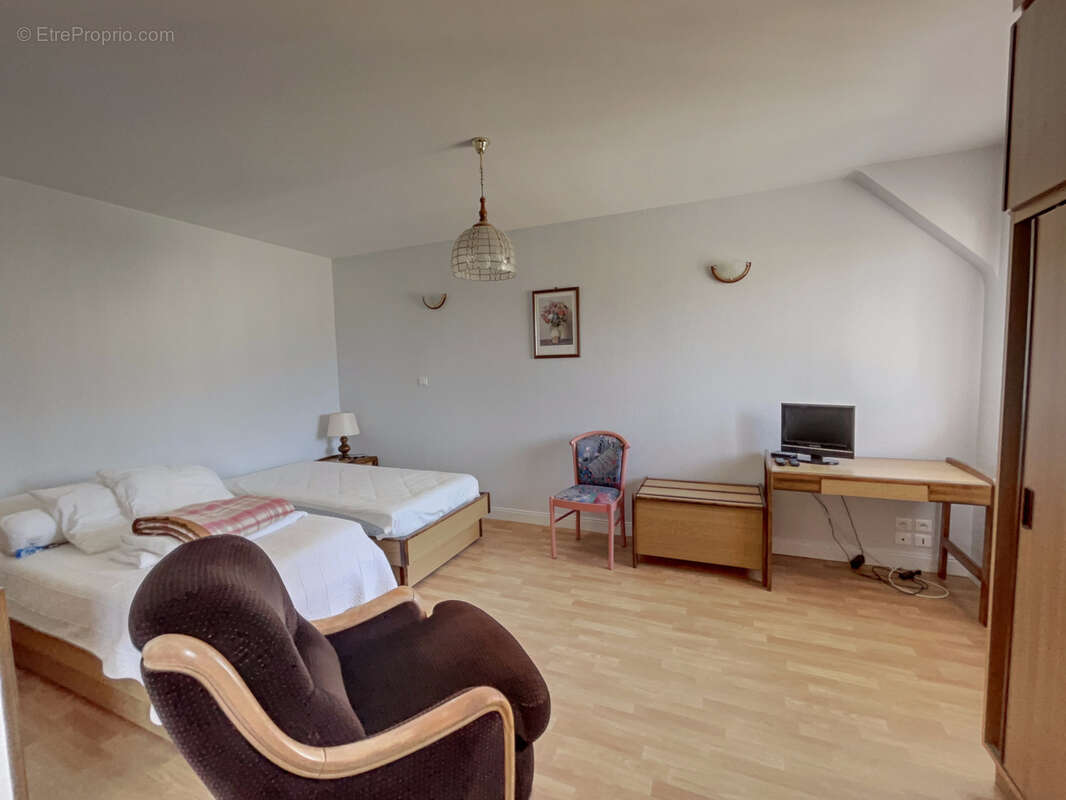 Appartement à CAMORS