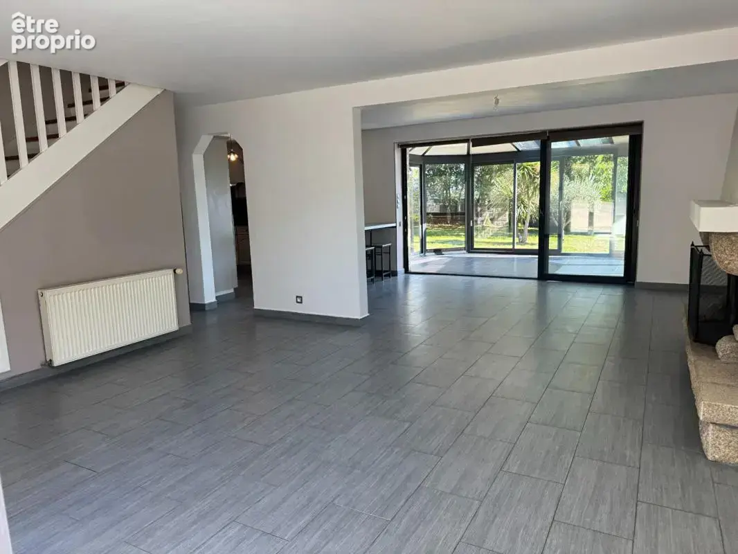 Maison  - 5 pièces - Saint Nolff - Réf 9208 - photo 2