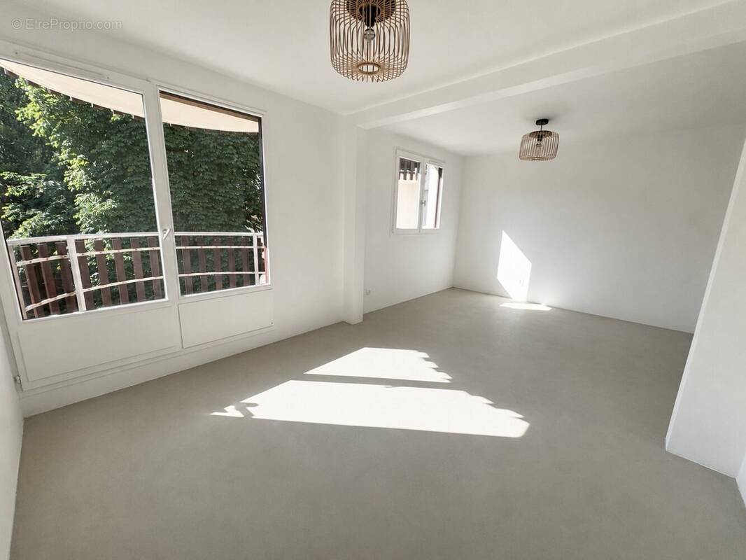 Appartement à CRAN-GEVRIER