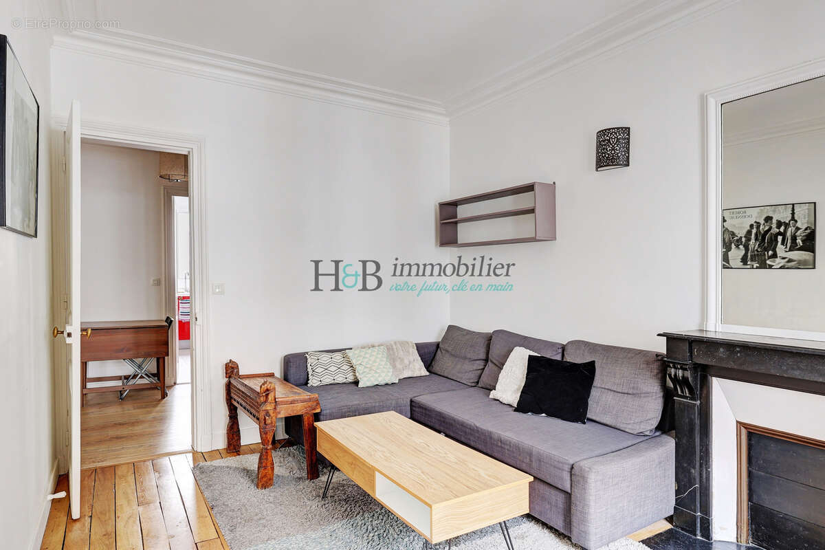Appartement à PARIS-18E
