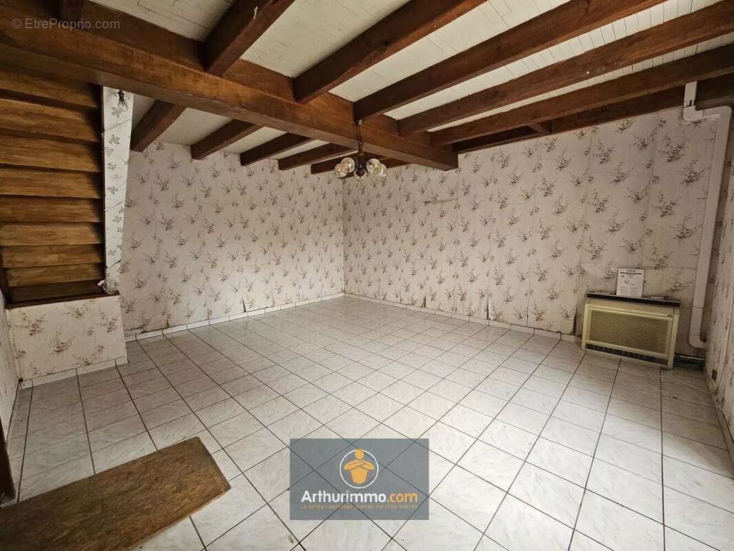 Maison à LA GREVE-SUR-MIGNON