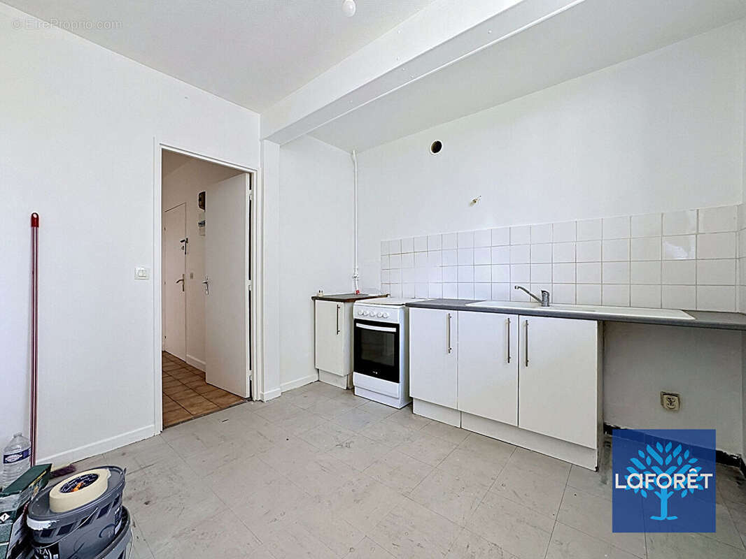 Appartement à CHILLY-MAZARIN